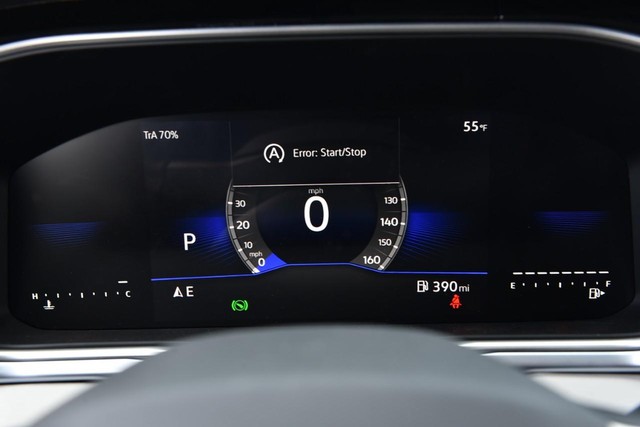 Volkswagen Taos Vehicle Image 11