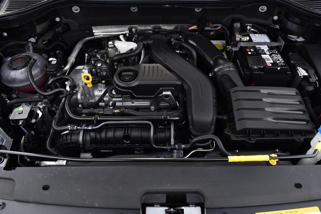 Volkswagen Taos Vehicle Image 26