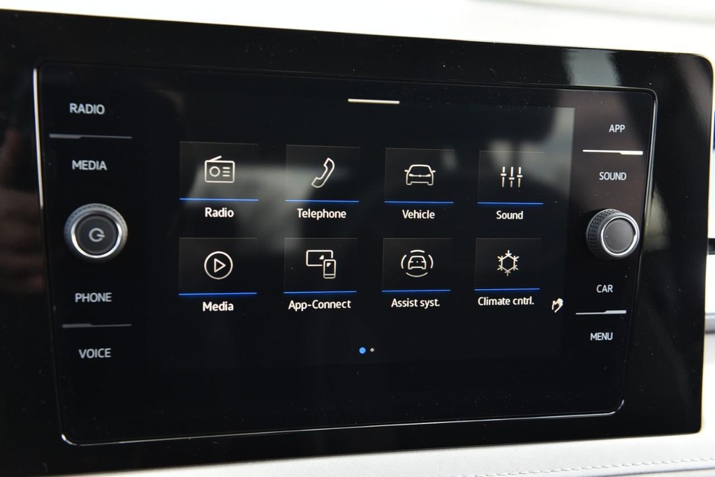 Volkswagen Taos Vehicle Full-screen Gallery Image 13