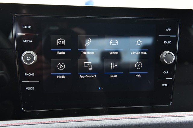 Volkswagen Jetta GLI Vehicle Image 14