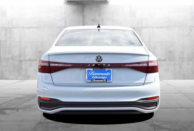 Volkswagen Jetta Vehicle Image 06