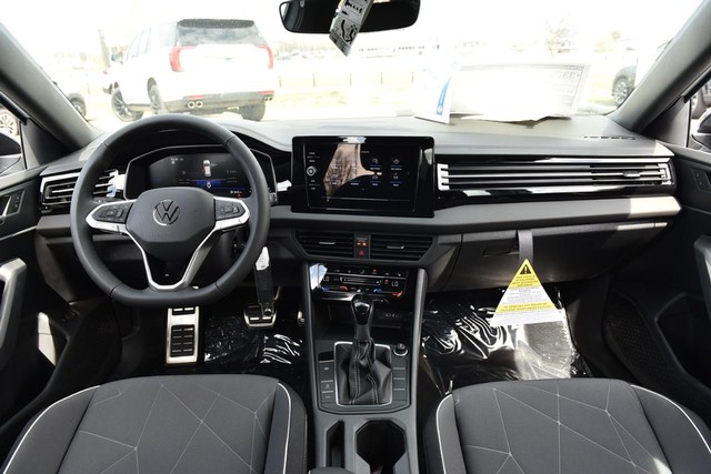 Volkswagen Jetta Vehicle Image 07