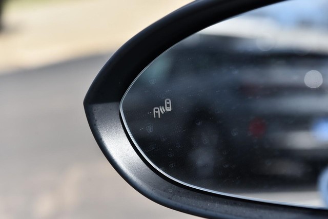 Volkswagen Jetta Vehicle Image 10