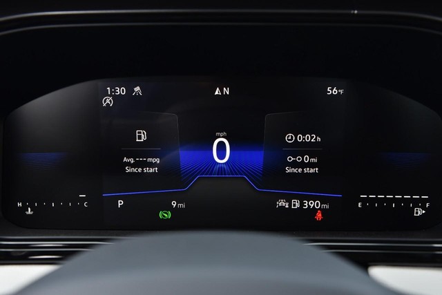 Volkswagen Taos Vehicle Image 11