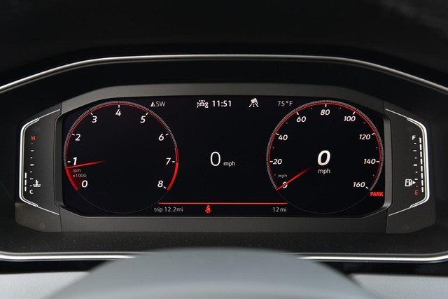 Volkswagen Jetta GLI Vehicle Image 12