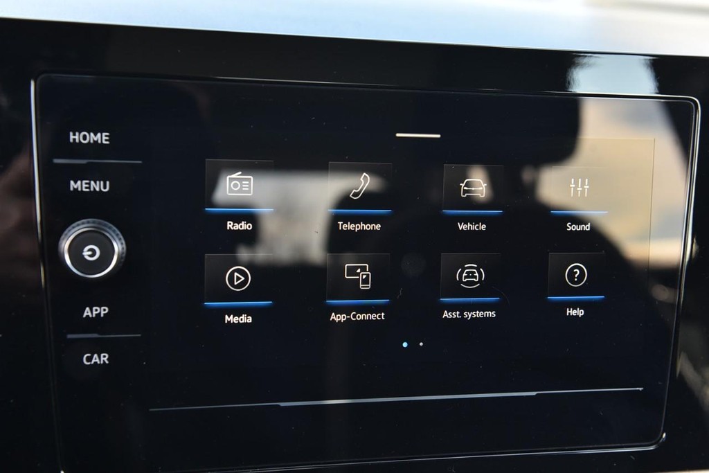 Volkswagen Taos Vehicle Full-screen Gallery Image 13