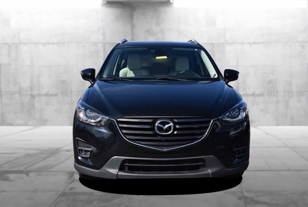 Mazda CX-5 Vehicle Full-screen Gallery Image 4
