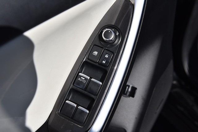 Mazda CX-5 Vehicle Image 08