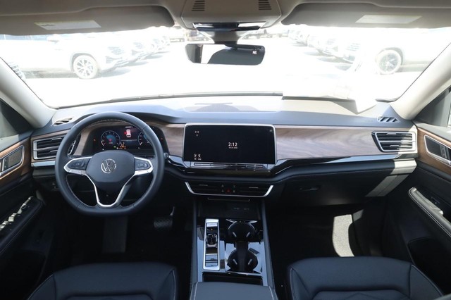 Volkswagen Atlas Vehicle Image 07