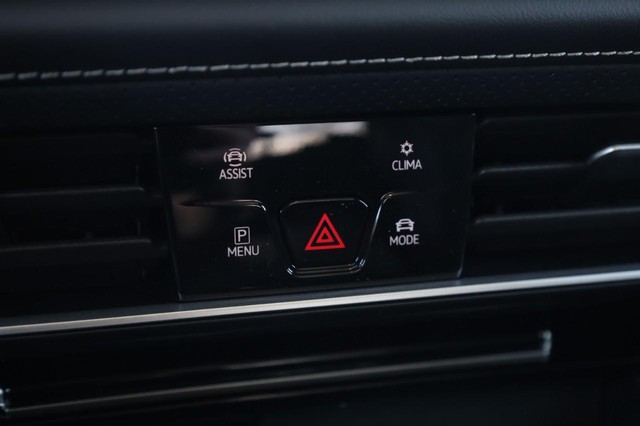 Volkswagen Atlas Vehicle Image 17