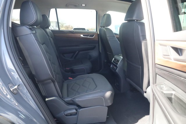 Volkswagen Atlas Vehicle Image 22