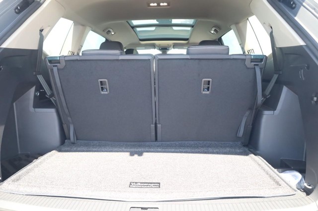 Volkswagen Atlas Vehicle Image 25