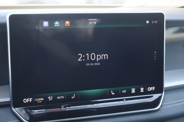 Volkswagen Tiguan Vehicle Image 15