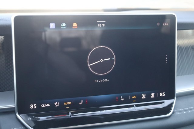 Volkswagen Tiguan Vehicle Image 15