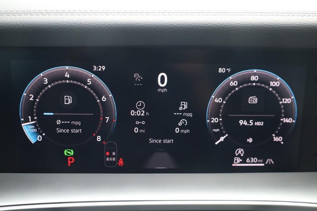 Volkswagen Tiguan Vehicle Image 14