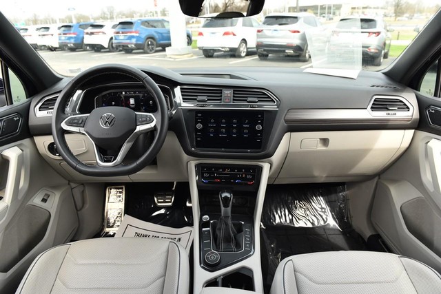 Volkswagen Tiguan Vehicle Image 07