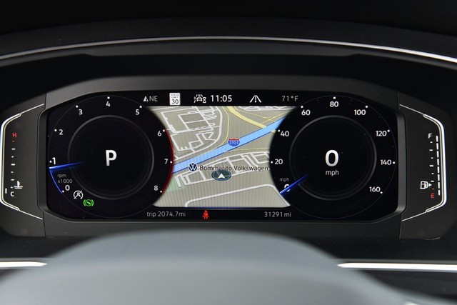 Volkswagen Tiguan Vehicle Image 13