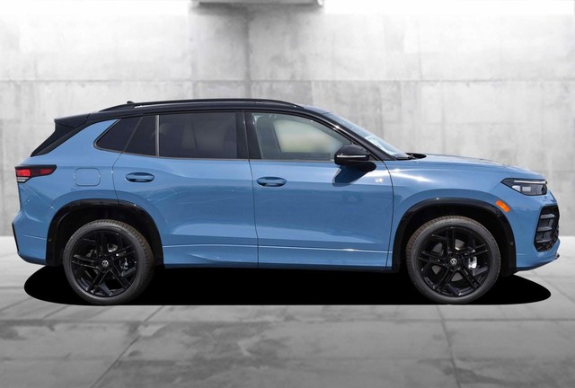 Volkswagen Tiguan Vehicle Image 05