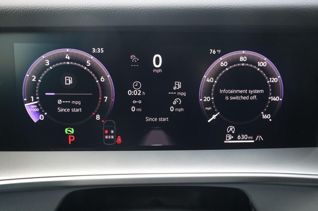 Volkswagen Tiguan Vehicle Full-screen Gallery Image 14