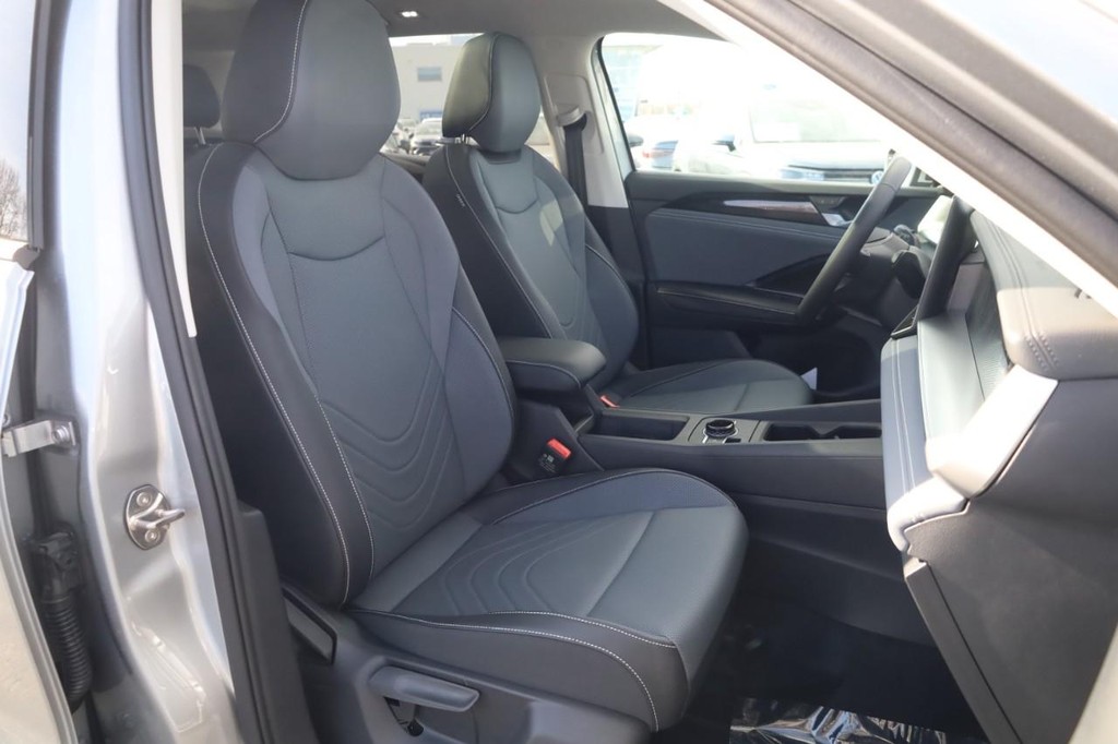 Volkswagen Tiguan Vehicle Full-screen Gallery Image 19