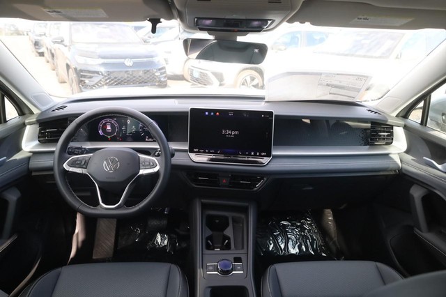 Volkswagen Tiguan Vehicle Image 07