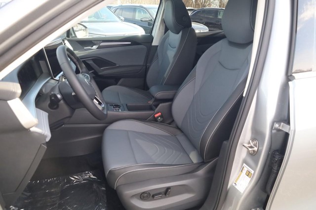 Volkswagen Tiguan Vehicle Image 18