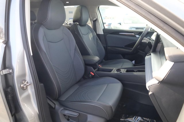 Volkswagen Tiguan Vehicle Image 19