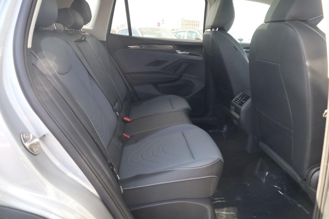Volkswagen Tiguan Vehicle Image 20