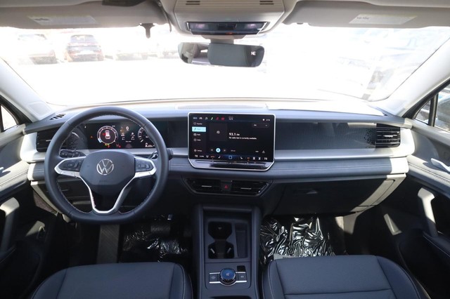 Volkswagen Tiguan Vehicle Image 07