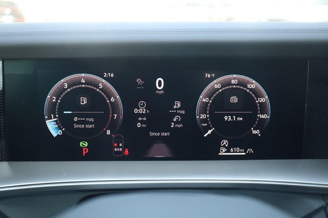 Volkswagen Tiguan Vehicle Image 14