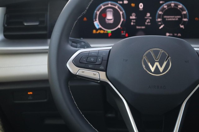 Volkswagen Tiguan Vehicle Image 10