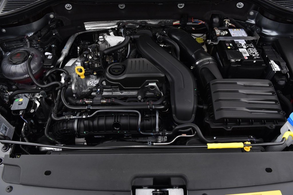 Volkswagen Taos Vehicle Full-screen Gallery Image 27