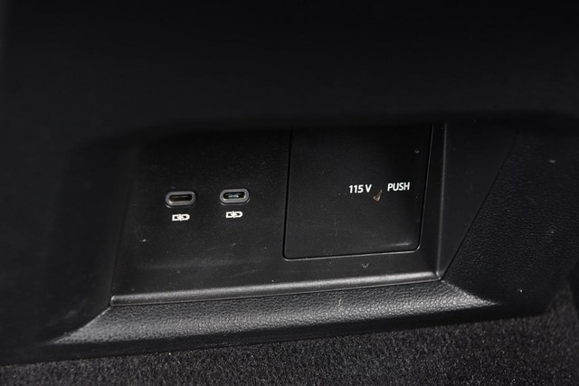 Volkswagen Atlas Vehicle Image 23