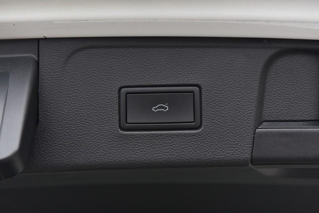 Volkswagen Atlas Vehicle Image 26