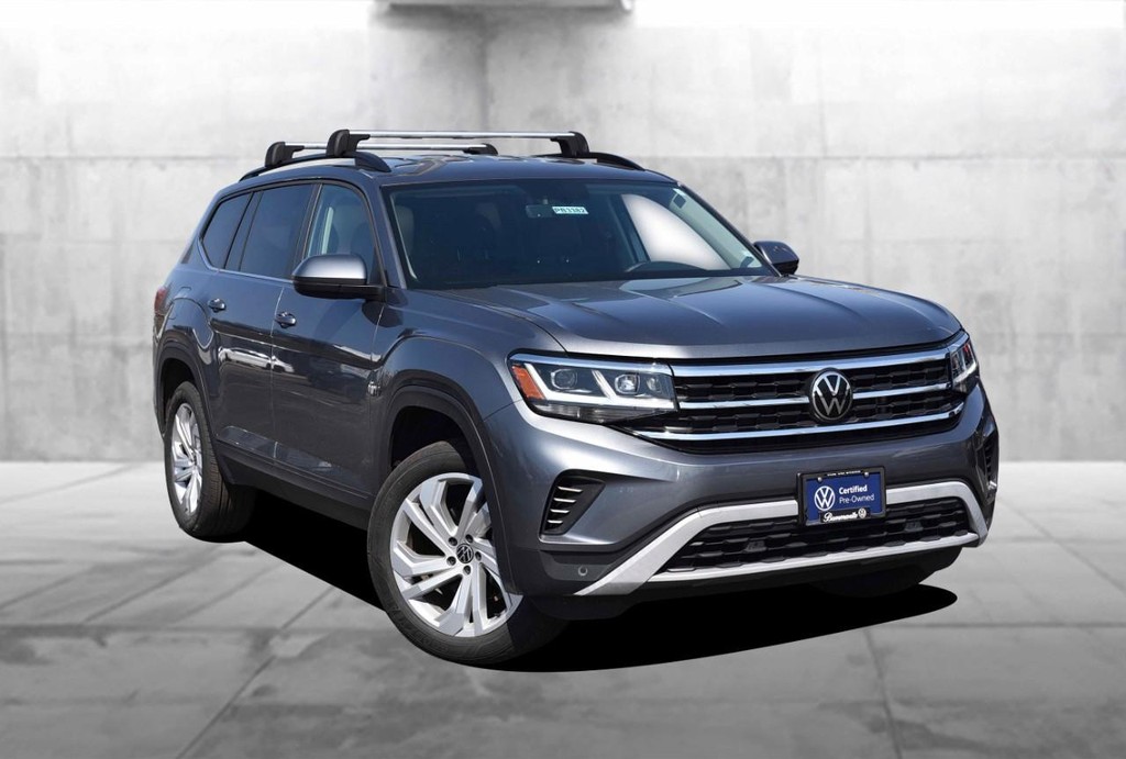 Volkswagen Atlas Vehicle Full-screen Gallery Image 2