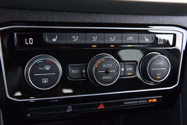 Volkswagen Atlas Vehicle Image 15