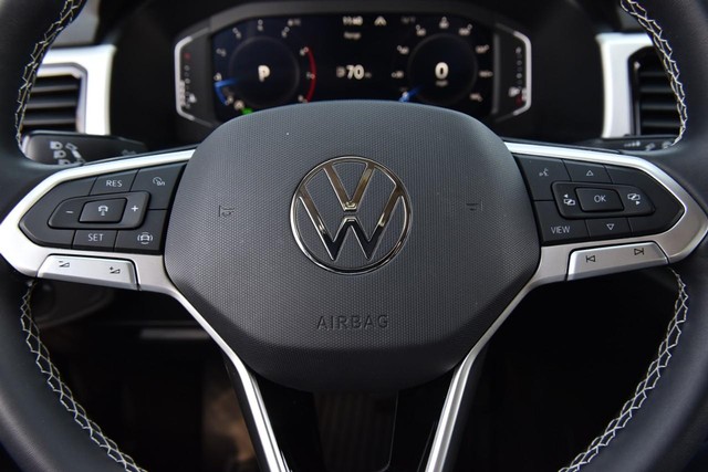 Volkswagen Atlas Vehicle Image 18