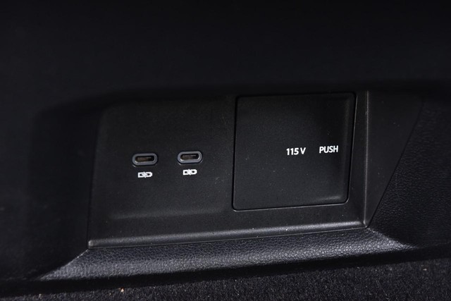 Volkswagen Atlas Vehicle Image 23