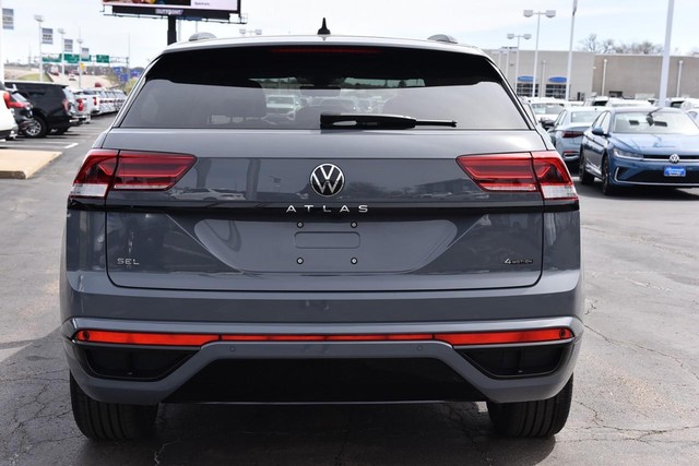 Volkswagen Atlas Cross Sport Vehicle Image 06