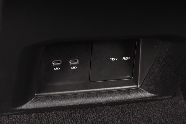 Volkswagen Atlas Cross Sport Vehicle Image 24