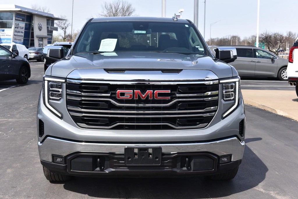 GMC Sierra 1500 Vehicle Full-screen Gallery Image 4