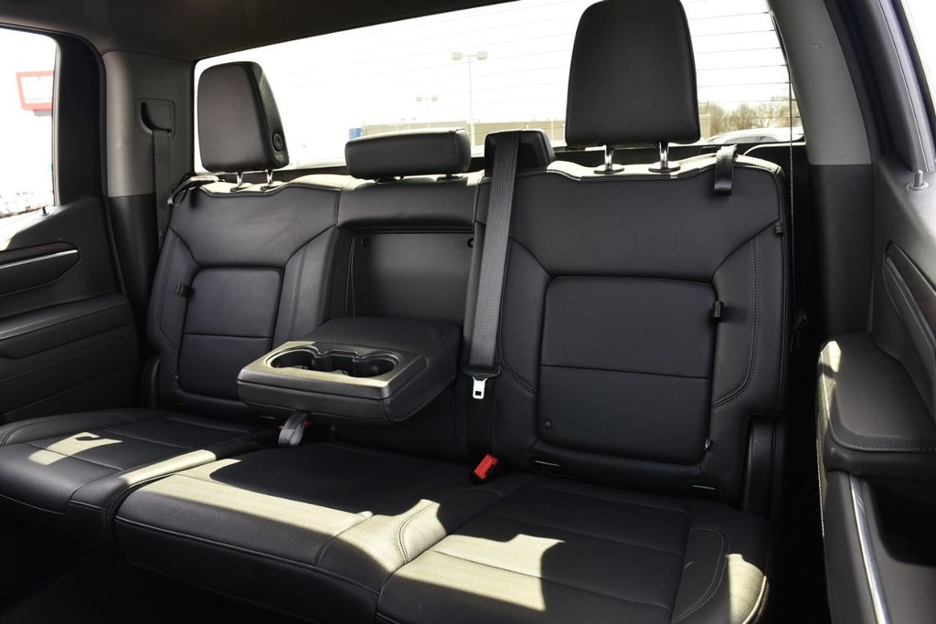 GMC Sierra 1500 Vehicle Full-screen Gallery Image 21