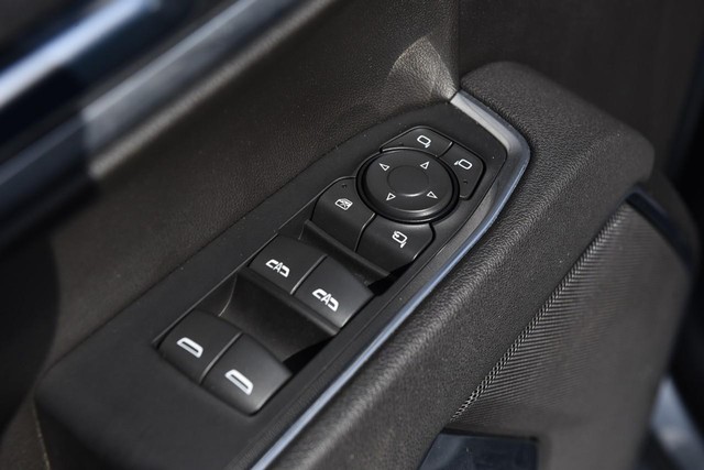 GMC Sierra 1500 Vehicle Image 09