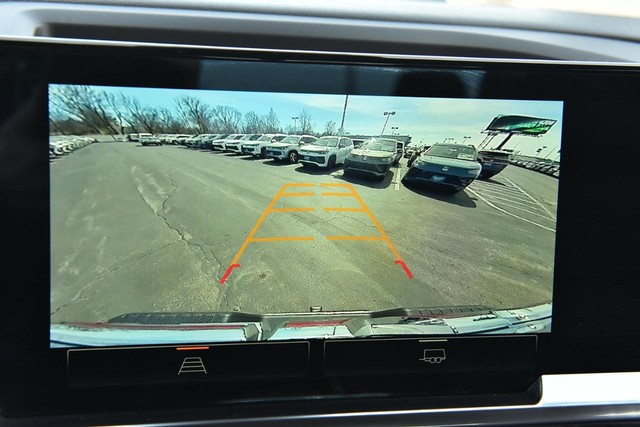 GMC Sierra 1500 Vehicle Image 13