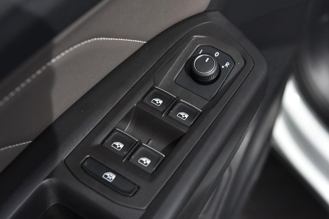 Volkswagen Atlas Cross Sport Vehicle Image 08