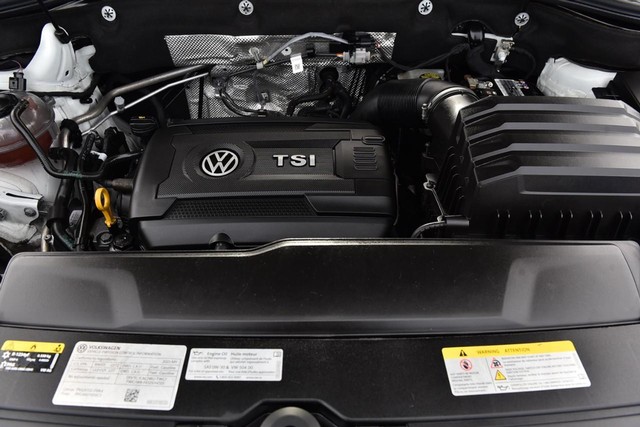 Volkswagen Atlas Cross Sport Vehicle Image 26