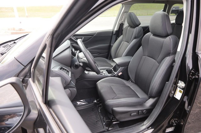 Subaru Forester Vehicle Image 10