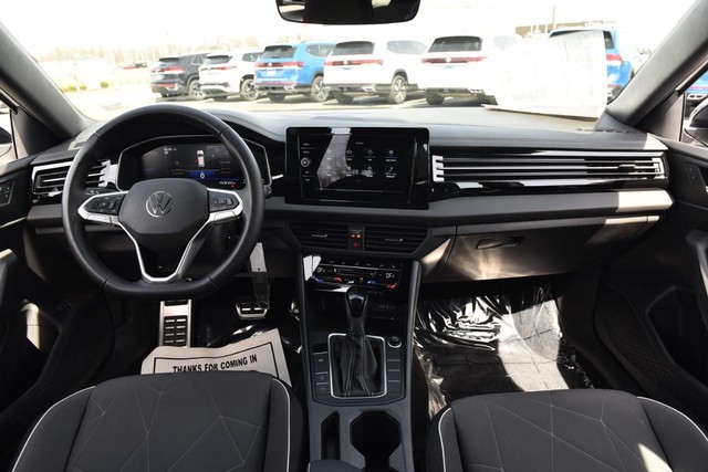 Volkswagen Jetta Vehicle Image 07