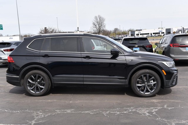 Volkswagen Tiguan Vehicle Image 05