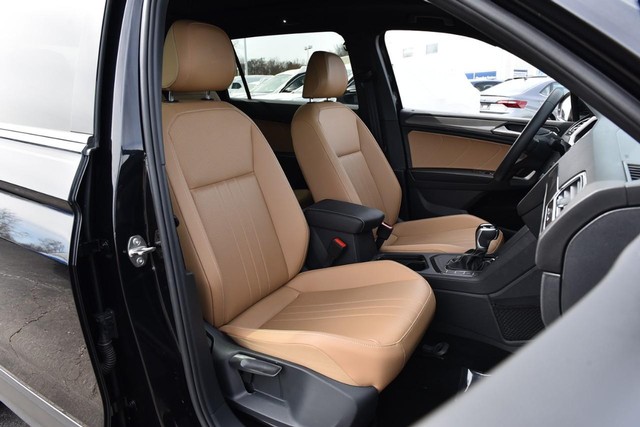 Volkswagen Tiguan Vehicle Image 19